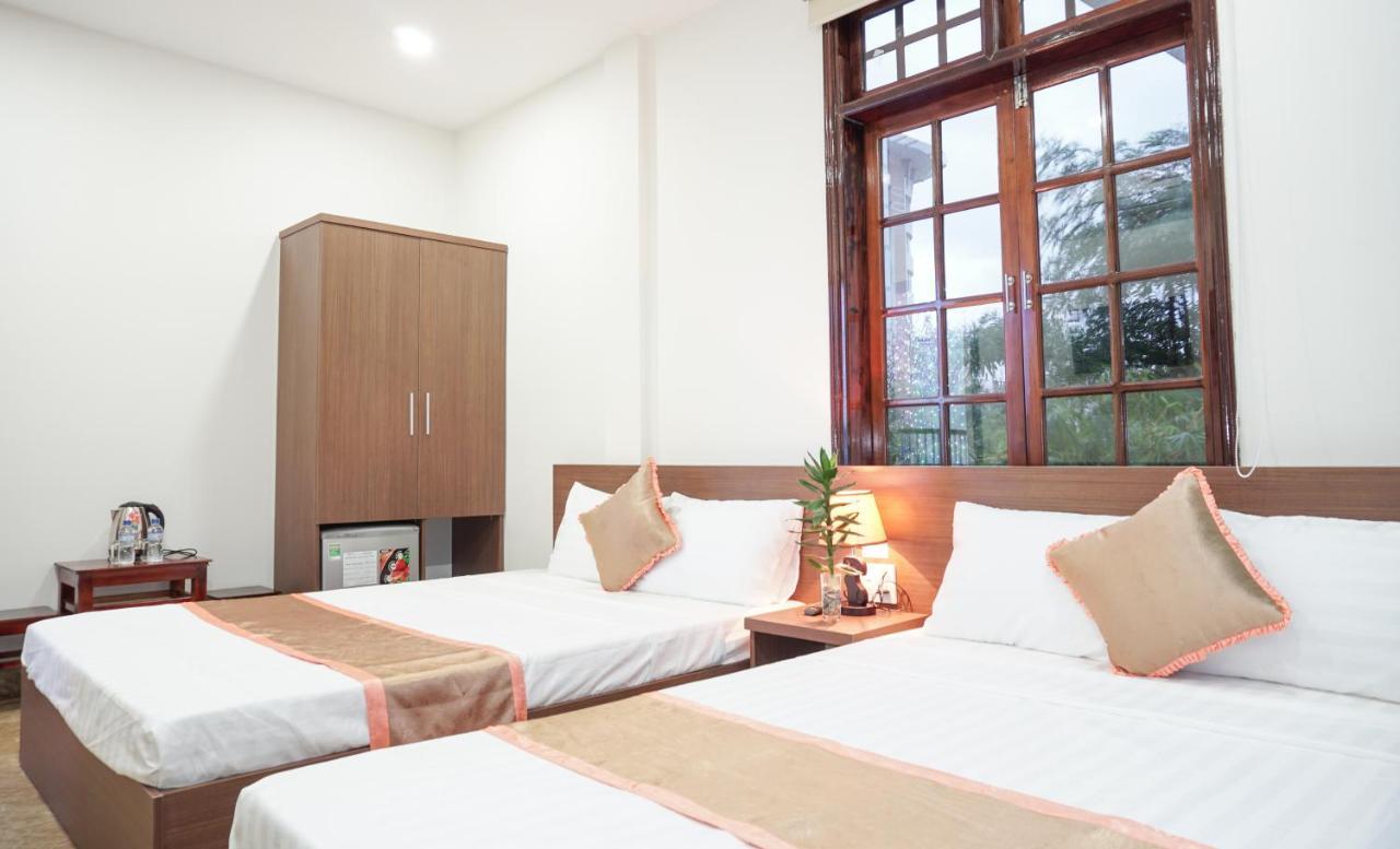 Hung Long Hostel Hue Eksteriør bilde